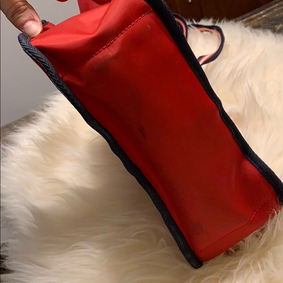 SALE!! Vintage Tommy Hilfiger big logo purse.  3 - Picture 10 of 16